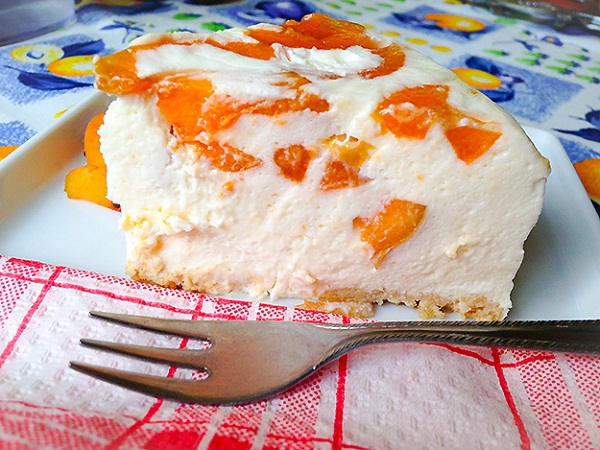 Apricot yoghurt cake recipe