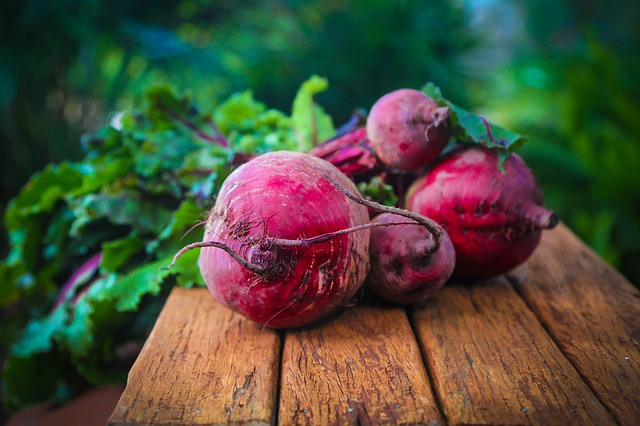 10 reasons why you should introduce red beets into your daily diet