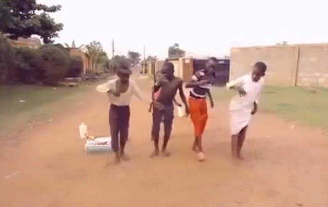 Did you think you know how to dance? Think again! These African children are amazing