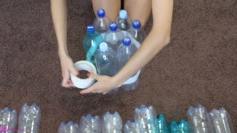 19 plastic bottles to make a lovely piece of furniture