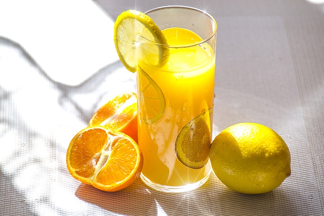 A summer lemonade diet that not only cools but also helps in weight loss