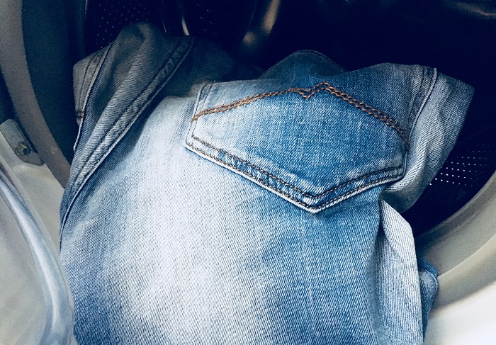 Mistakes everybody makes when washing jeans - 5 useful tips for you